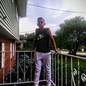 Meet your Posher, Diego